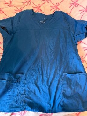 Women’s V-Neck Tunic Top in Royal Blue